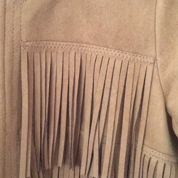 Western-Inspired Cropped Jacket with Tassles - Picture 2 of 3